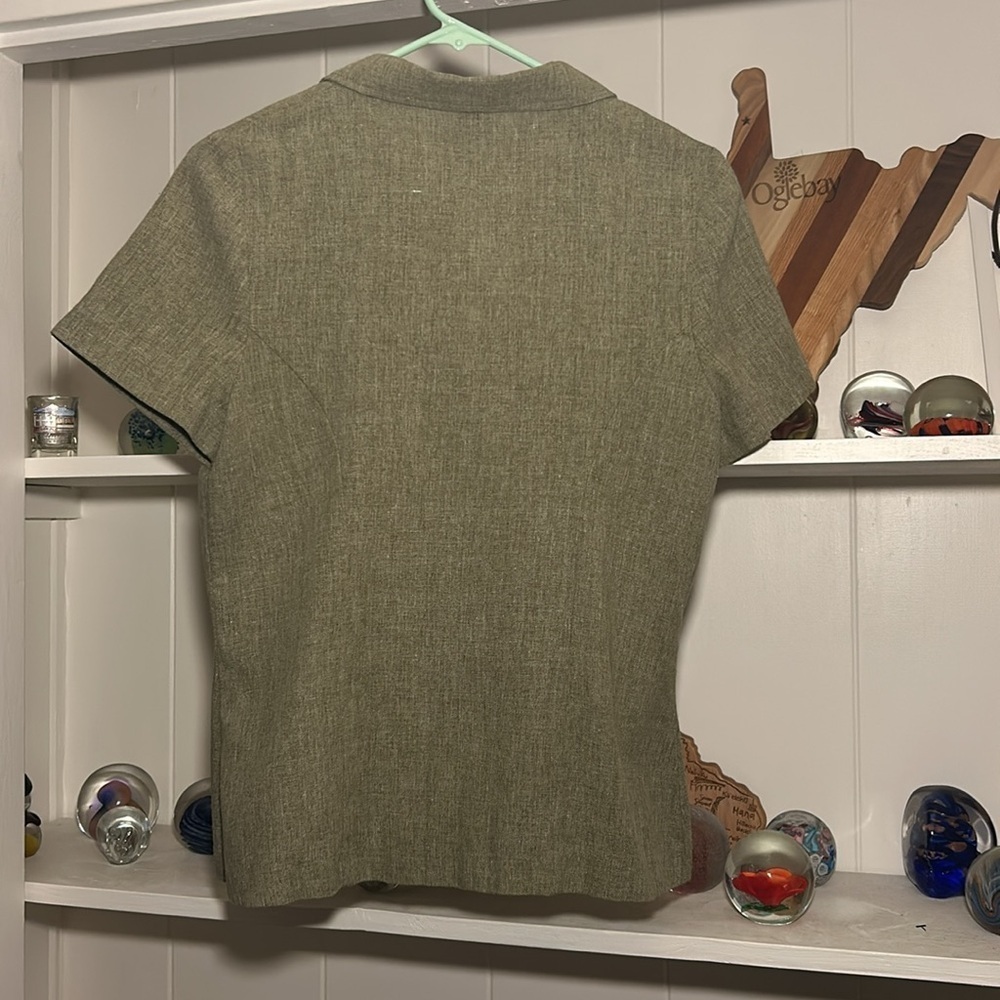 B REAL Linen Button Up Blouse with Collar - Picture 2 of 6